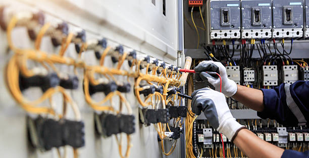 Professional Electrician technician working in Coopersburg, PA